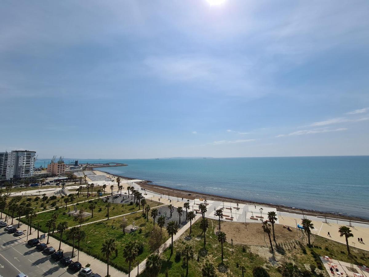 Hotel Arvi Дуррес Екстер'єр фото