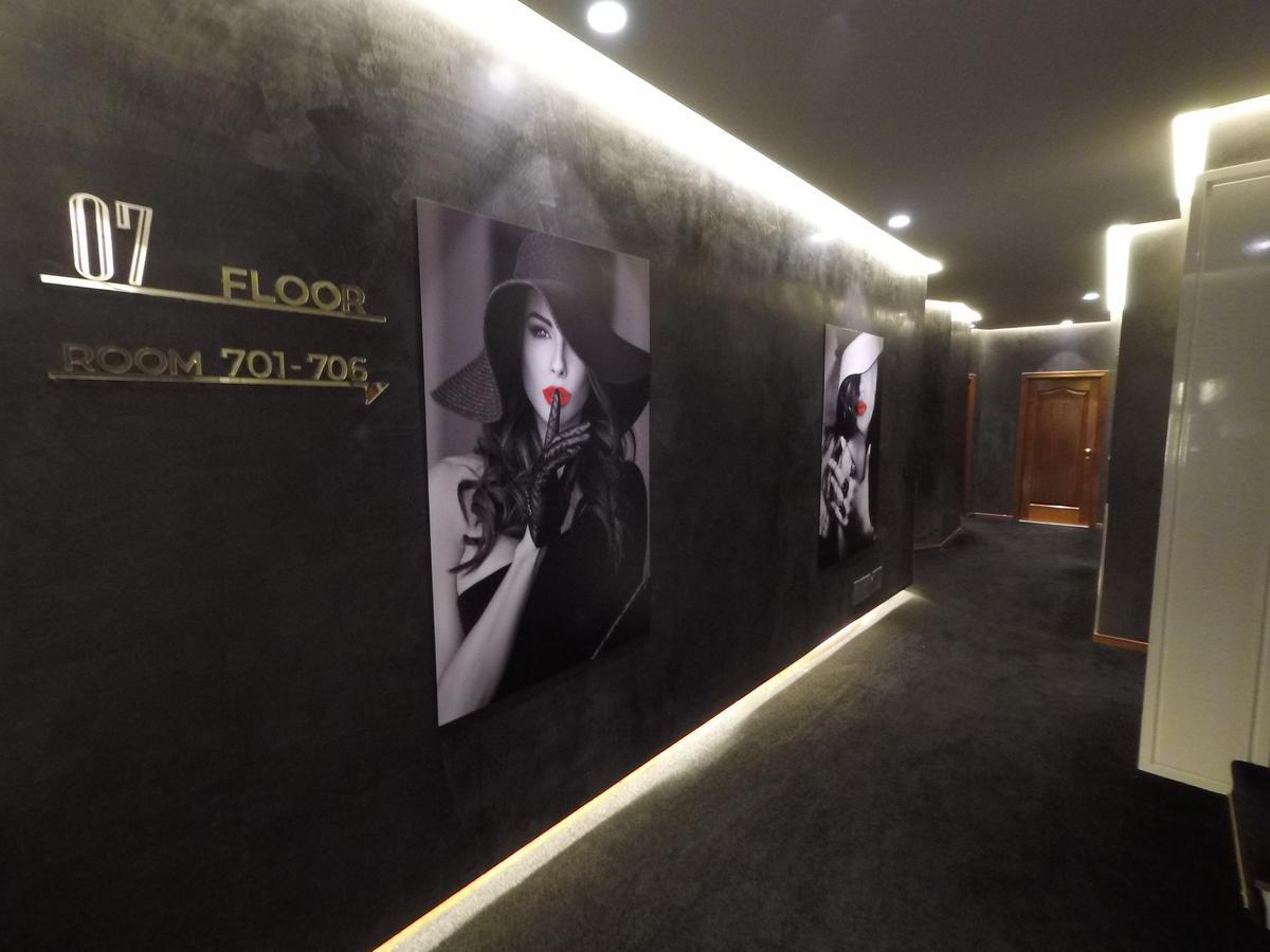 Hotel Arvi Дуррес Екстер'єр фото
